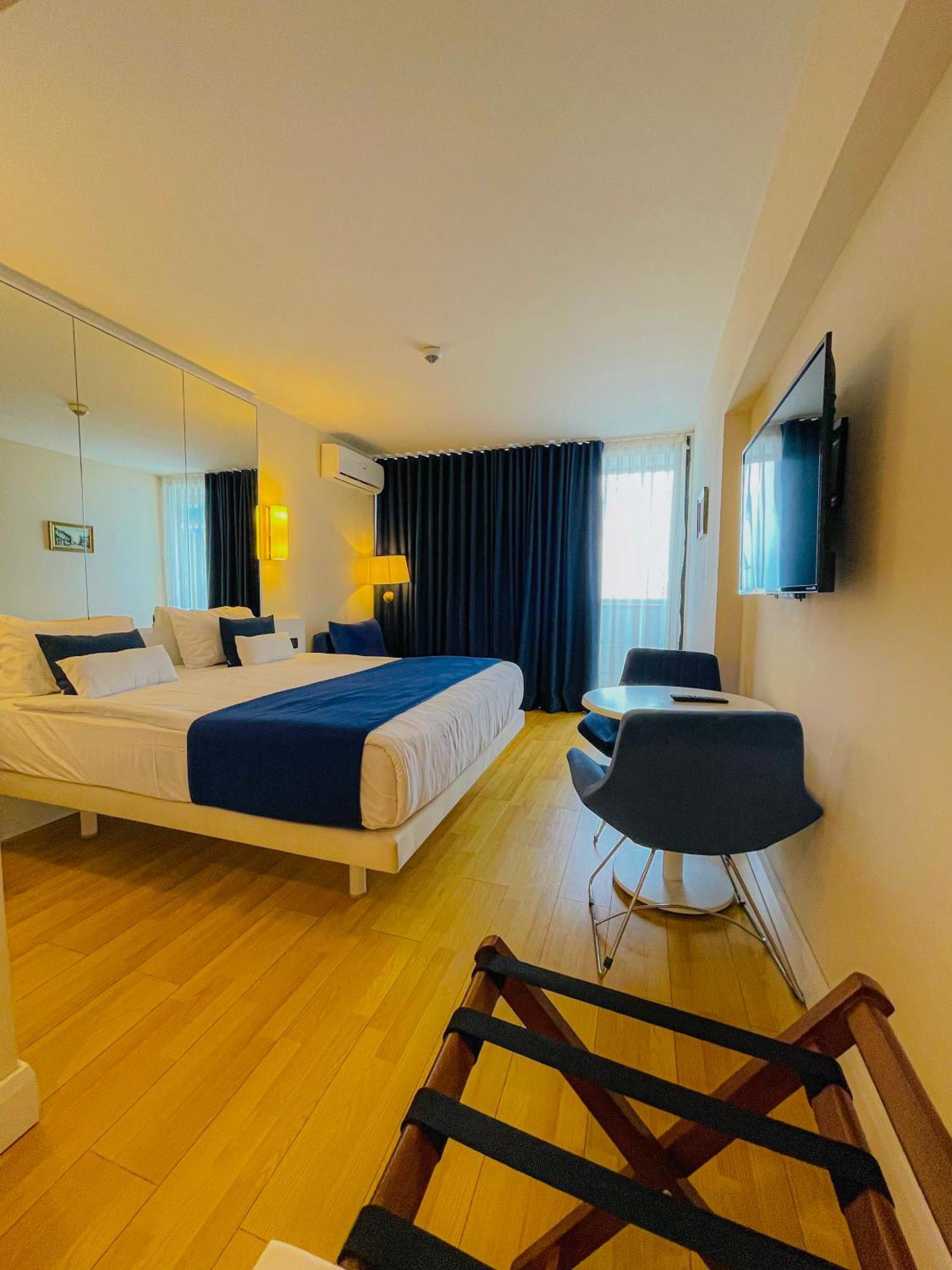 Hotel Batumi High View Exterior foto